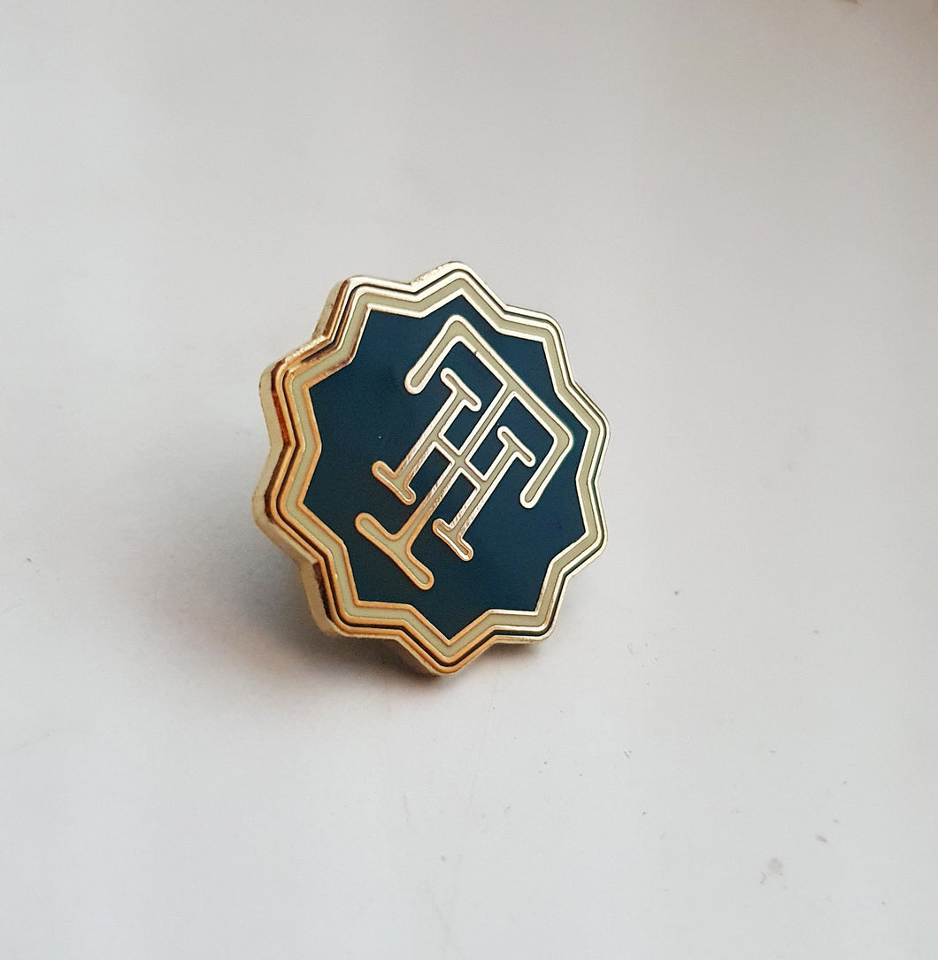 Trailer Happiness Pin